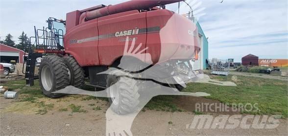 Case IH 8010 Skördetröskor