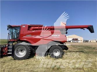 Case IH 8250 Skördetröskor