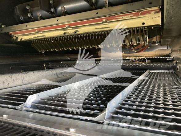 Case IH 8250 Skördetröskor