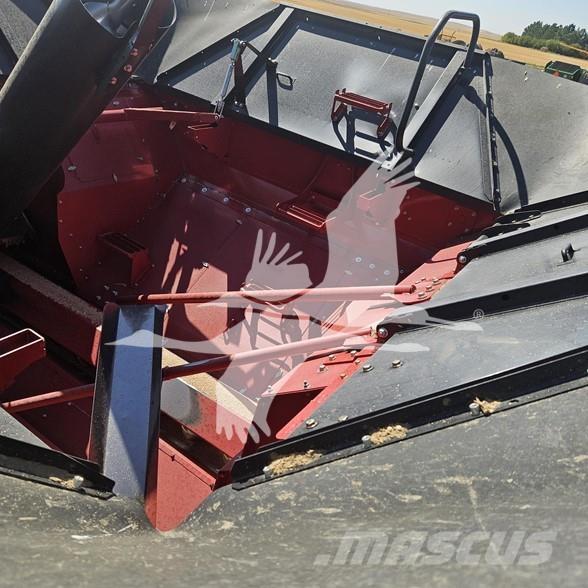 Case IH 8250 Skördetröskor