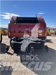 Case IH RB565 Rundbalspressar