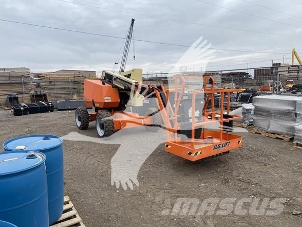 JLG 340AJ Bomliftar
