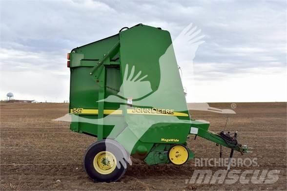 John Deere 567 Rundbalspressar