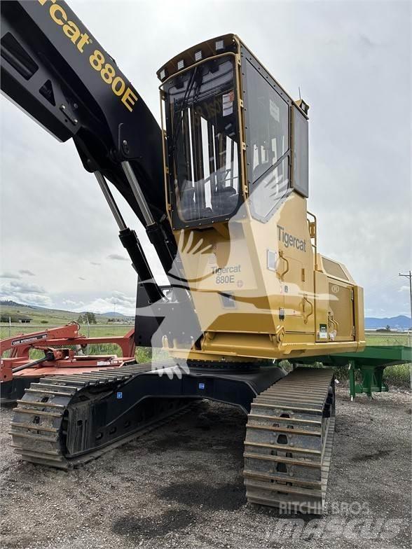 Tigercat 880E Terminal Lastare