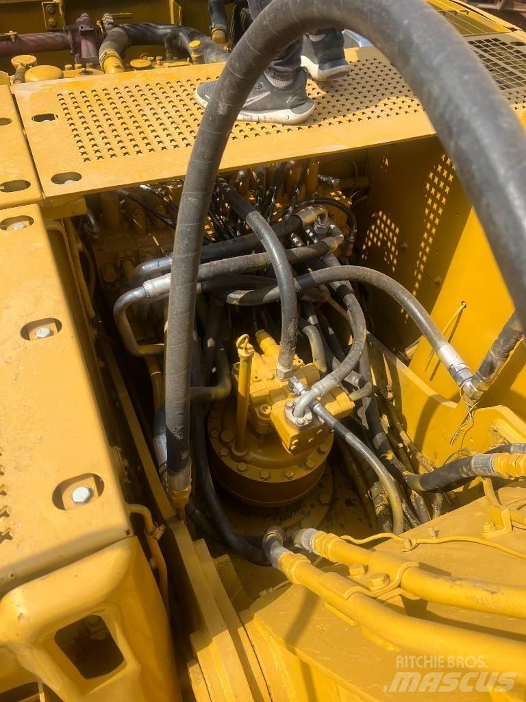 CAT 320 C Bandgrävare