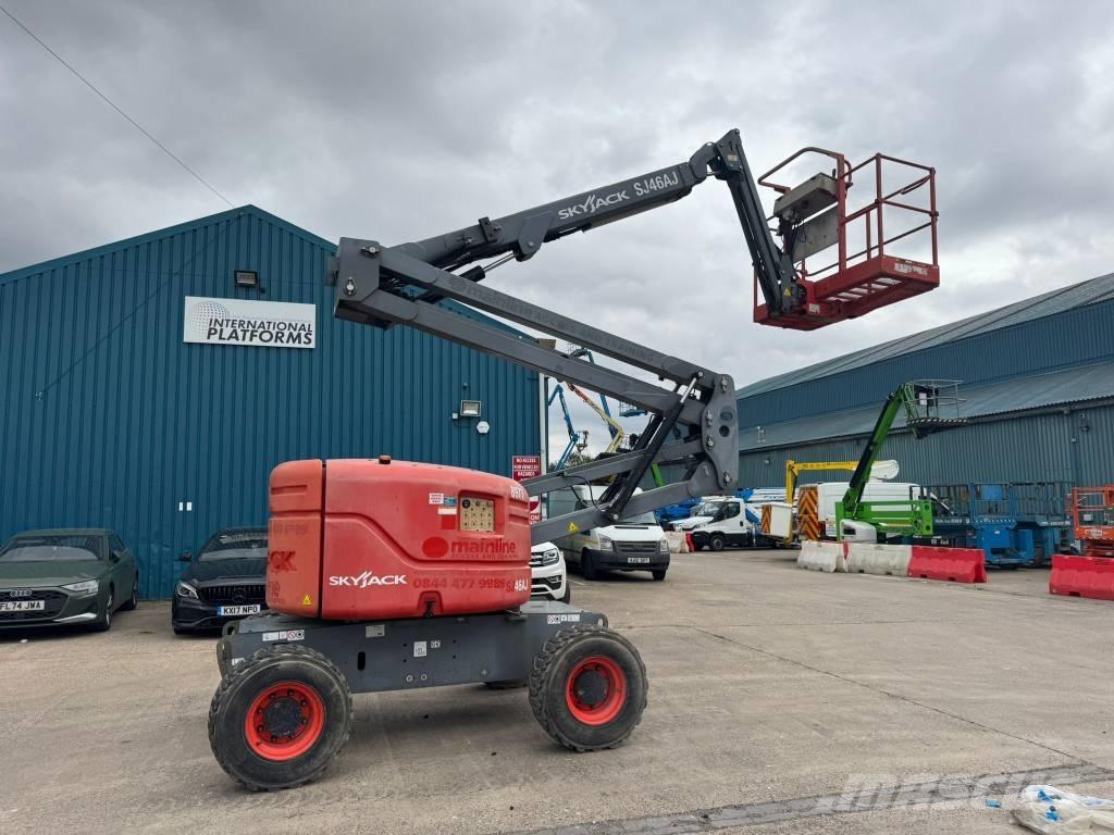 SkyJack SJ 46 AJ Bomliftar