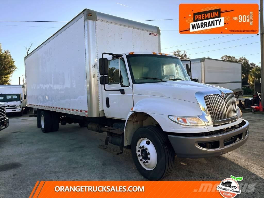 International 4300 Skåpbilar