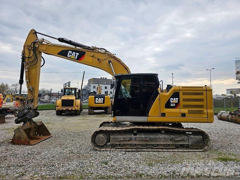 CAT 323-07B Bandgrävare