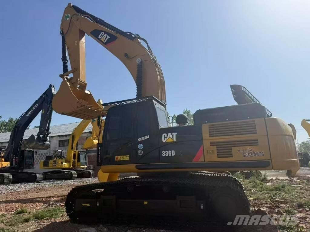 CAT 336 D L Bandgrävare