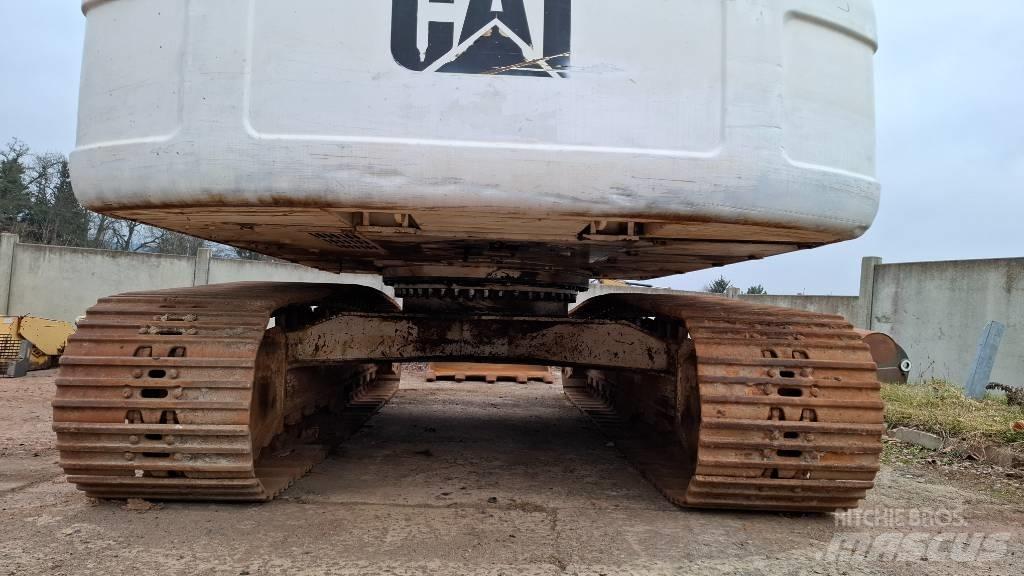 CAT 329 D LN Bandgrävare