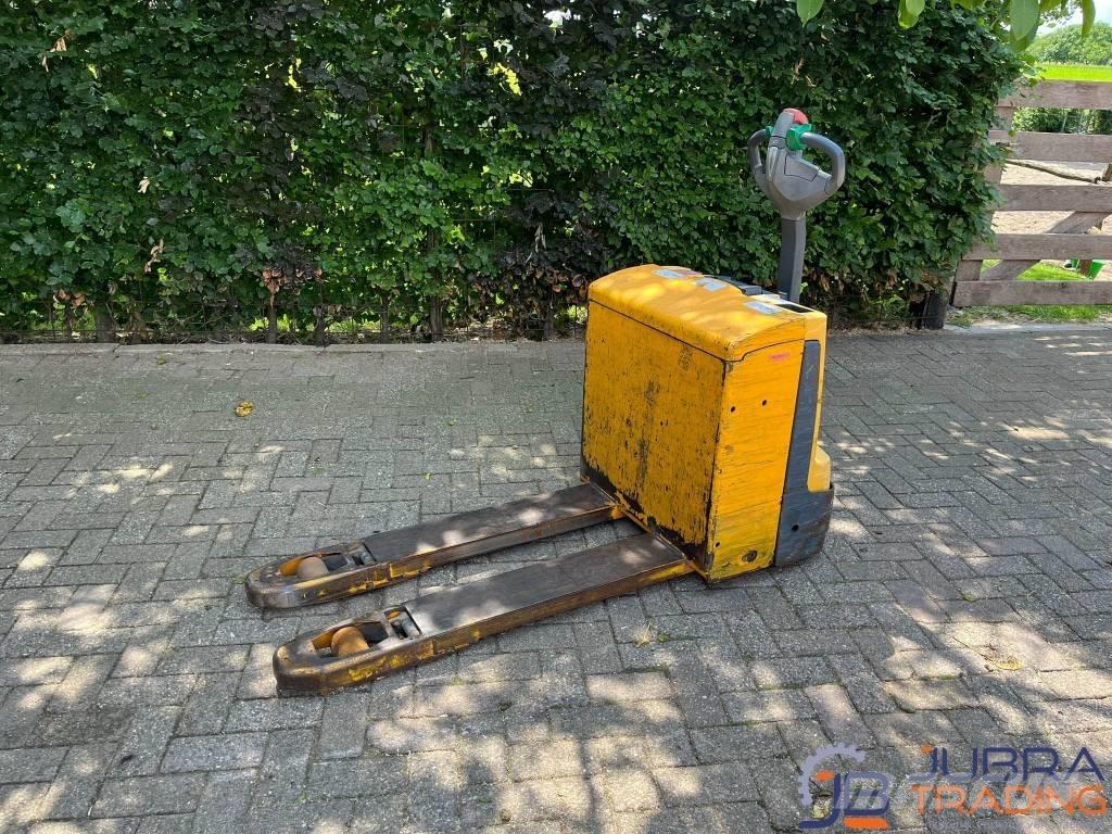 Jungheinrich EJE 118 Staplare-led