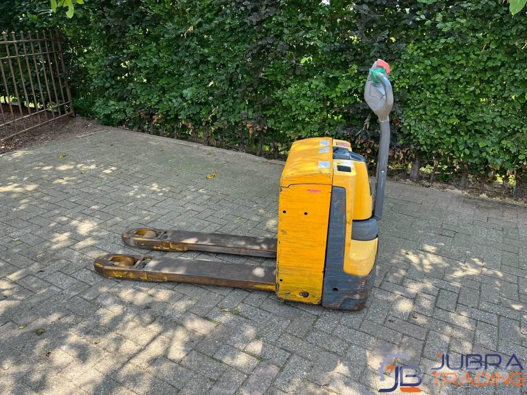 Jungheinrich EJE 118 Staplare-led