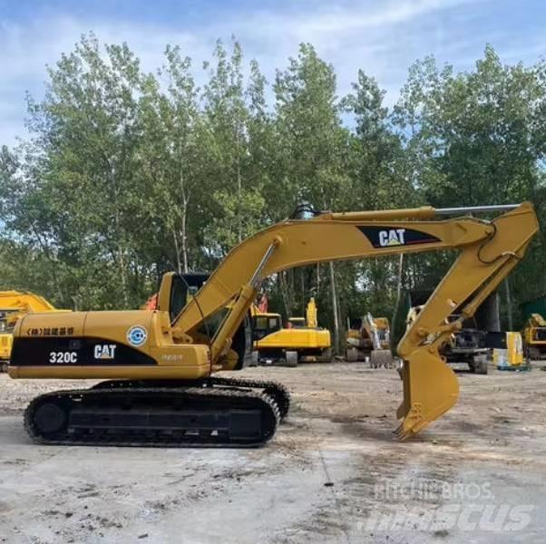 CAT 320 C Bandgrävare
