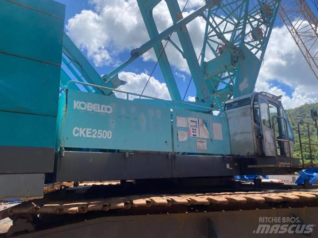 Kobelco CKE 2500 Bangående Kranar