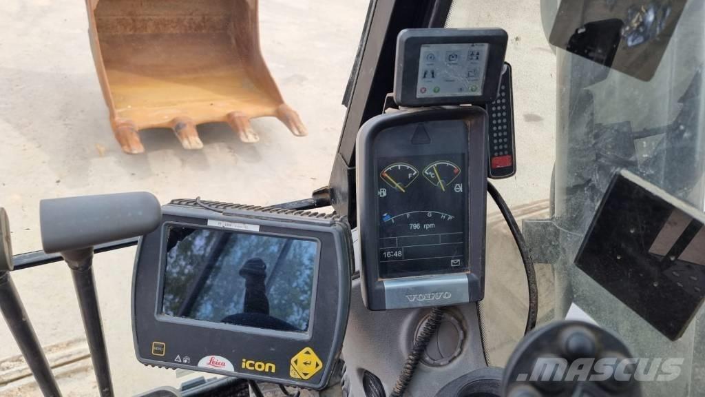 Volvo EC 300 D L Bandgrävare