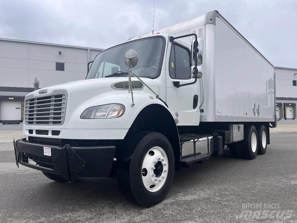 Freightliner M 106 Skåpbilar