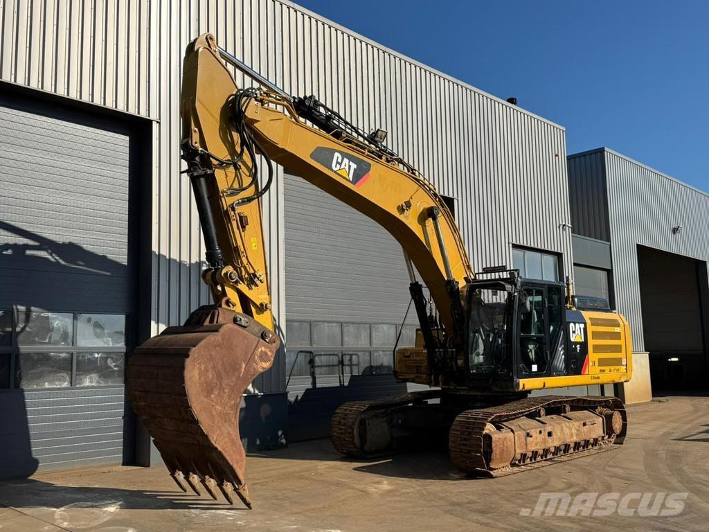 CAT 336FL XE Bandgrävare