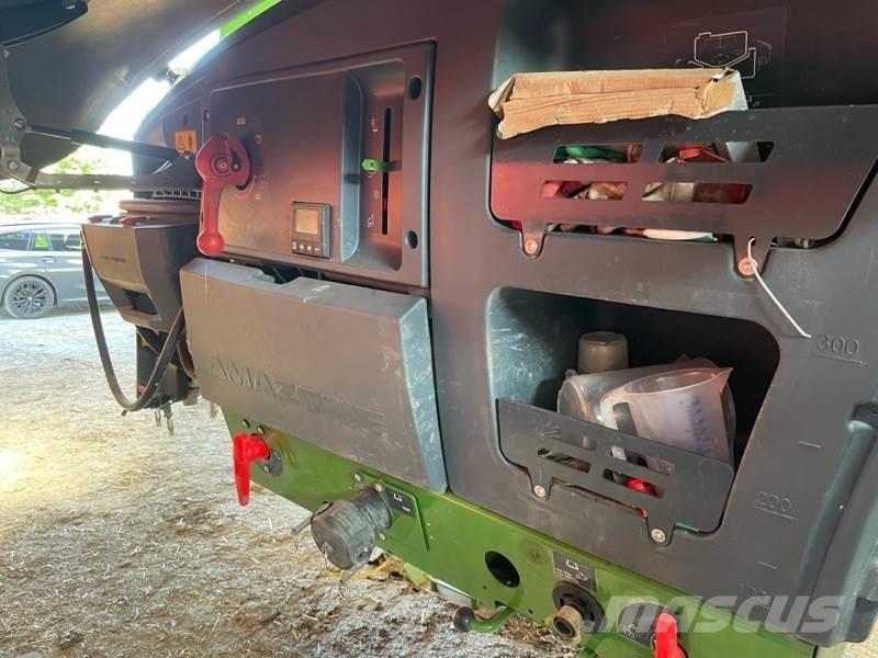 Amazone UX 4201 Dragna sprutor