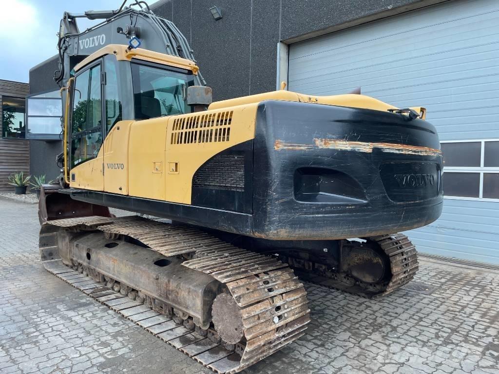 Volvo EC240C Bandgrävare