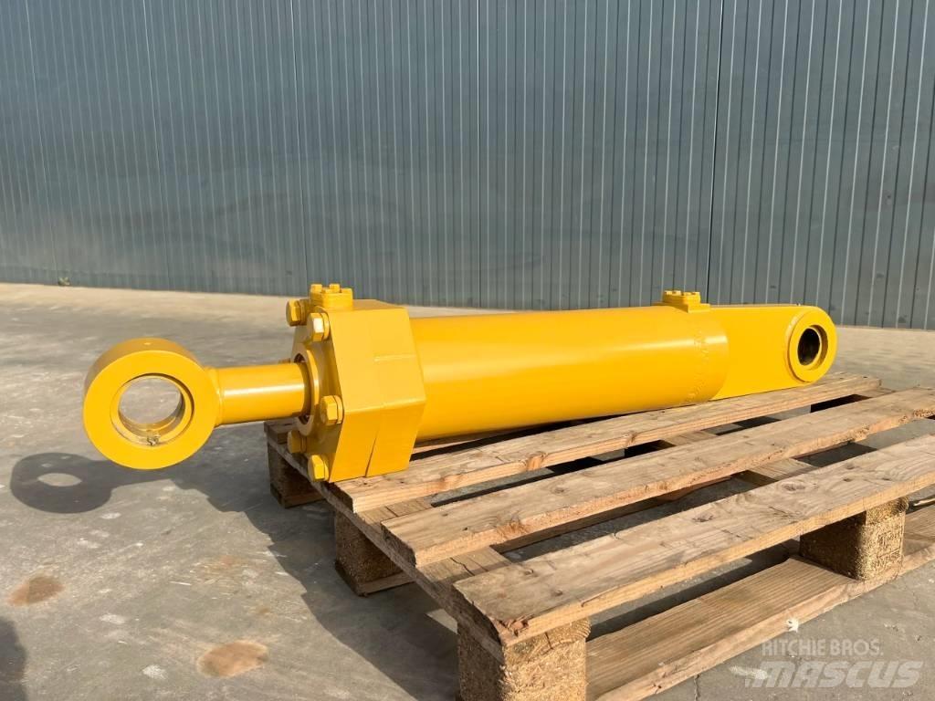 CAT D8 Cylinder Övriga