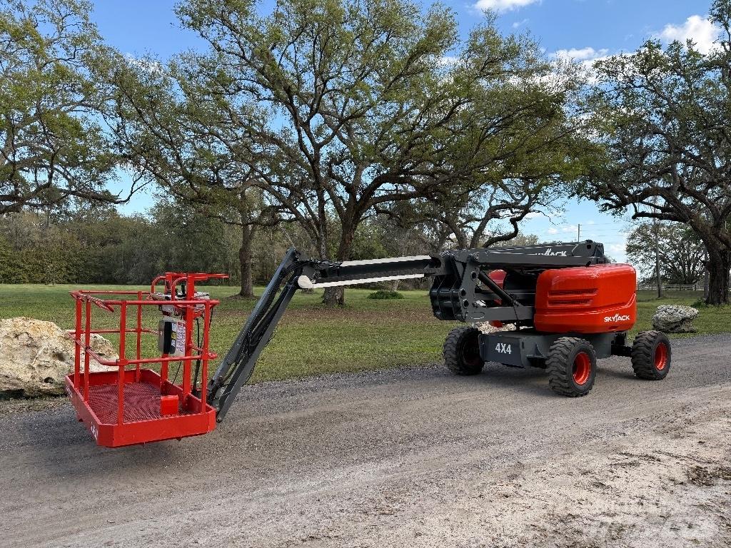 SkyJack SJ 63 AJ Bomliftar