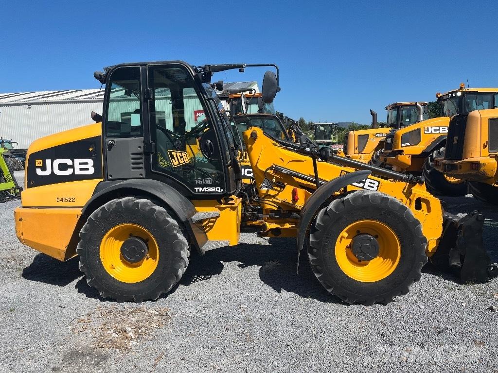 JCB TM 320 S Redskapsbärare för lantbruk