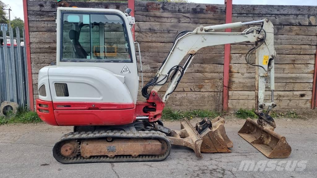 Takeuchi TB 230 Minigrävare < 7t