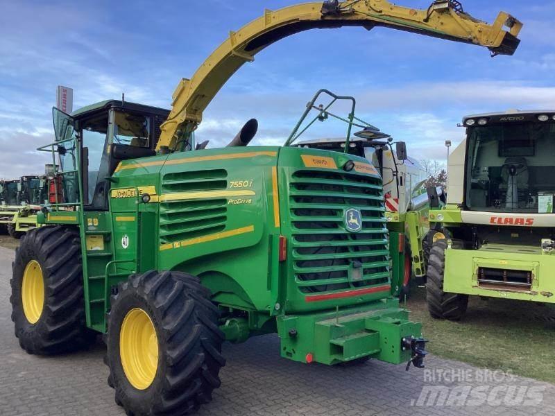John Deere 7550i Självgående fälthackar
