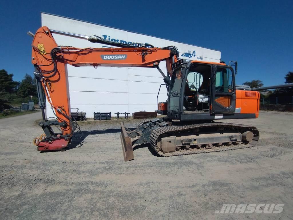 Develon DX 180 LC-5 Bandgrävare