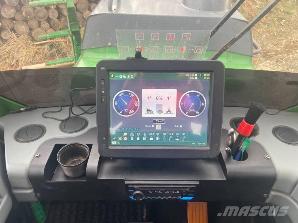 John Deere 1510 G Skotare