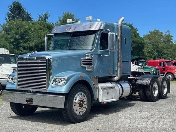Freightliner 122SD Dragbilar