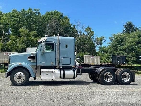Freightliner 122SD Dragbilar