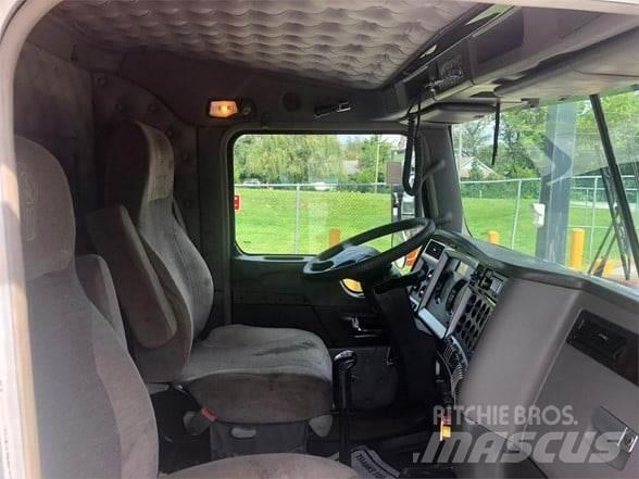 Kenworth W900B Dragbilar