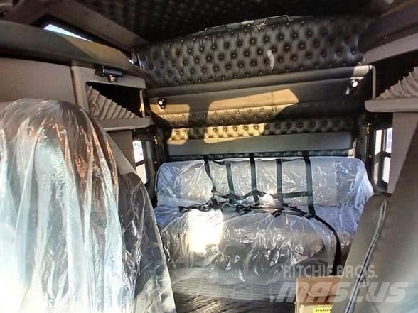 Kenworth W900L Dragbilar