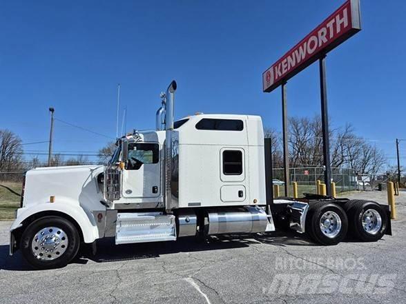 Kenworth W900L Dragbilar