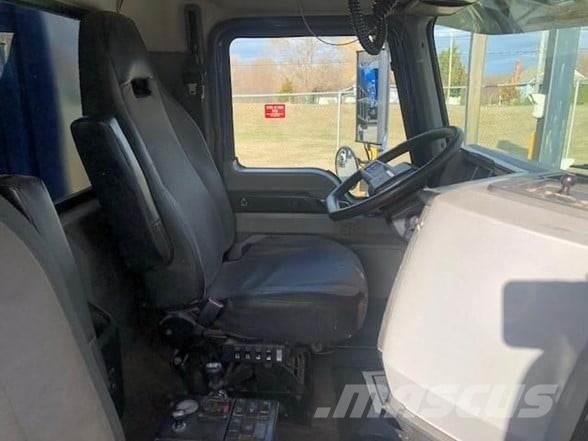 Mack GRANITE 64BR Tippbilar