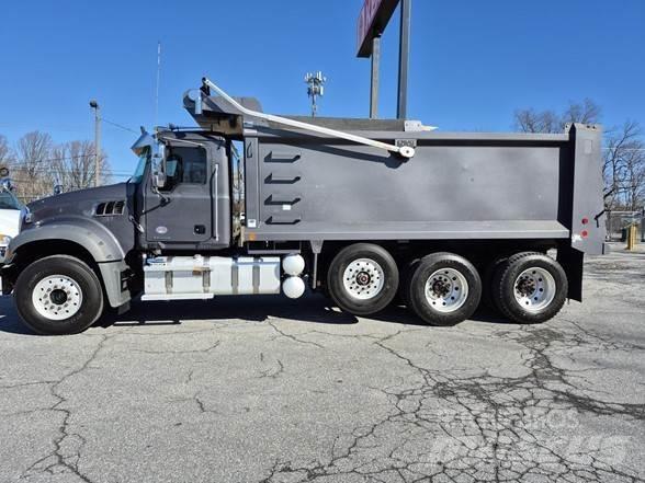 Mack GRANITE 64FR Tippbilar