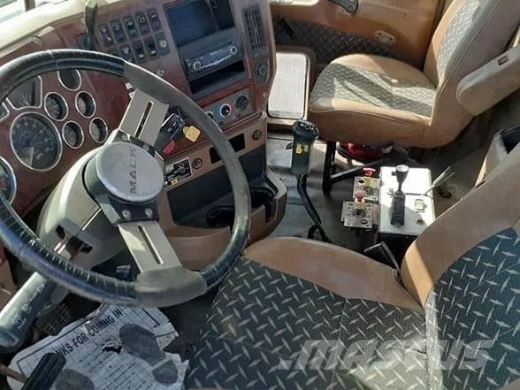 Mack GRANITE CTP713 Dragbilar
