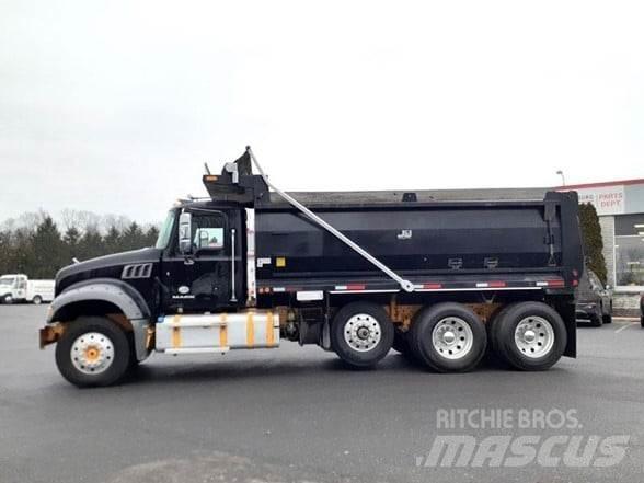 Mack GRANITE GU713 Tippbilar
