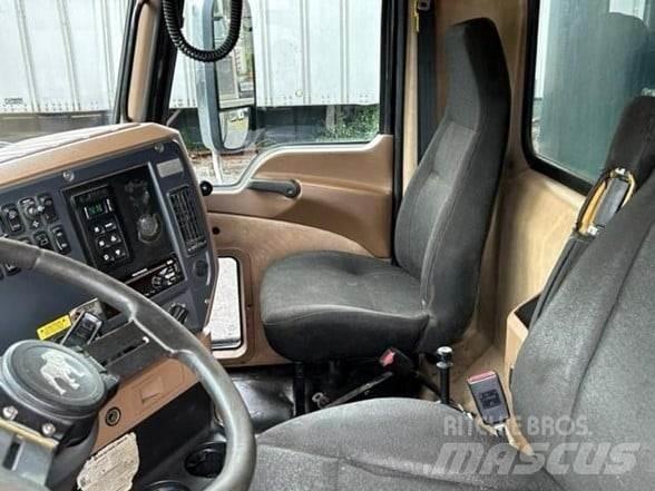 Mack GRANITE GU713 Tippbilar