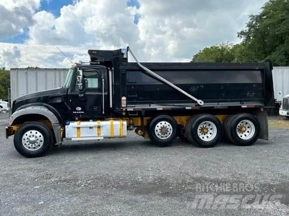 Mack GRANITE GU713 Tippbilar