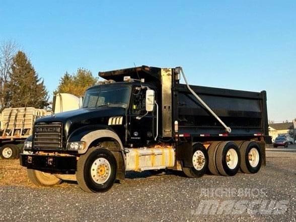 Mack GRANITE GU713 Tippbilar
