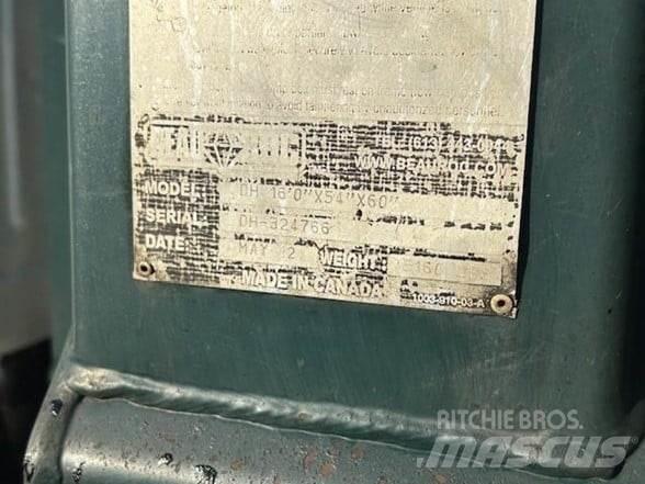 Mack GRANITE GU713 Tippbilar