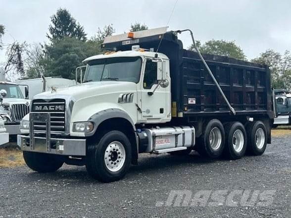 Mack GRANITE GU713 Tippbilar