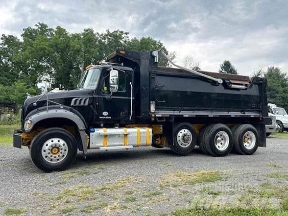 Mack GRANITE GU713 Tippbilar