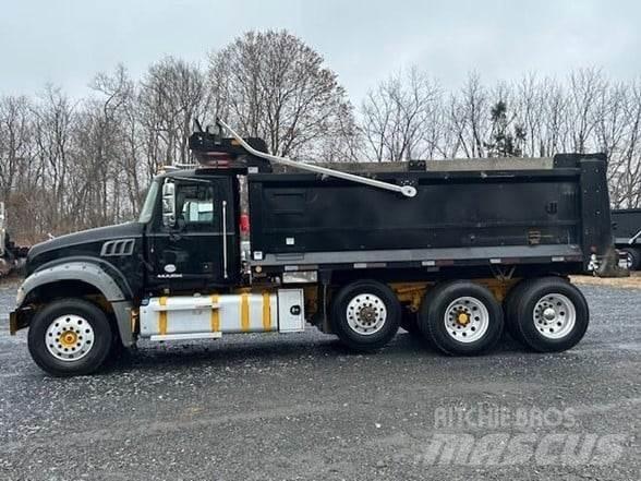 Mack GRANITE GU713 Tippbilar