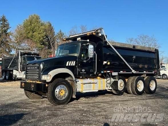 Mack GRANITE GU713 Tippbilar