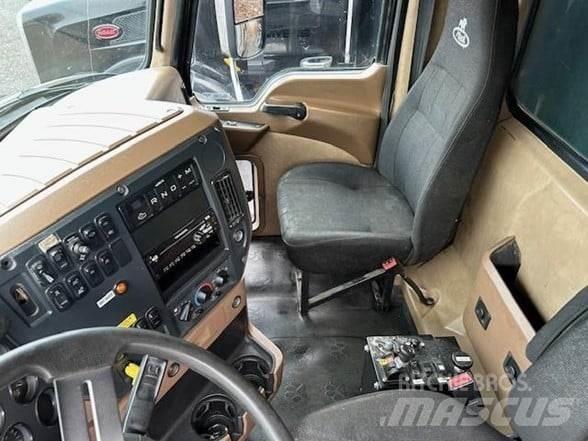 Mack GRANITE GU713 Tippbilar