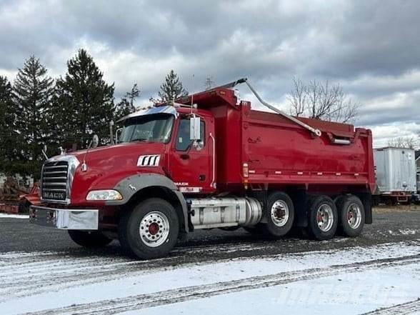 Mack GRANITE GU813 Tippbilar
