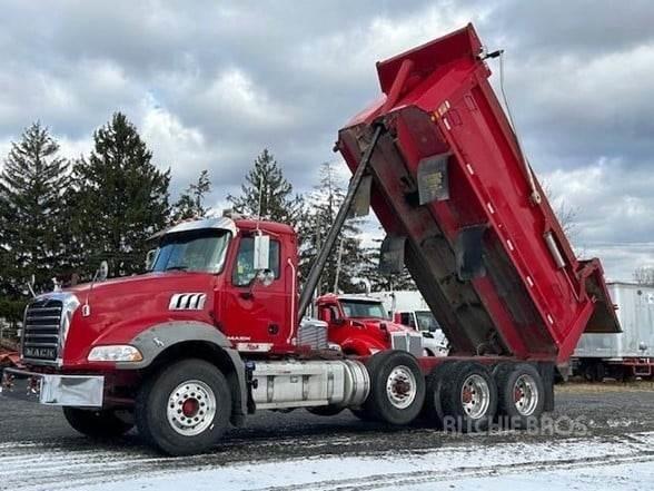 Mack GRANITE GU813 Tippbilar